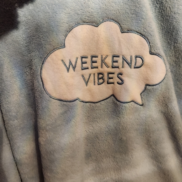 Women's Sweet dreams Pjs set "weekend vibes" size L - Picture 4 of 10